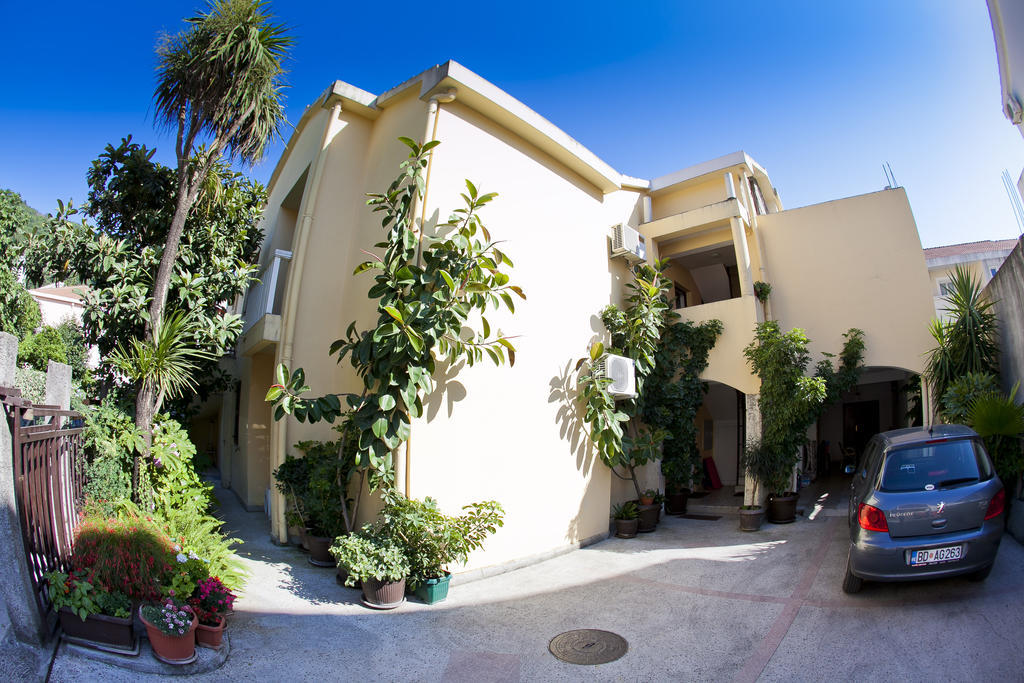 Apartments Angela Budva Luaran gambar