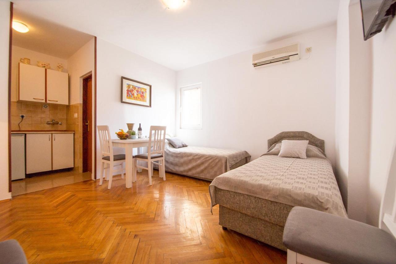 Apartments Angela Budva Luaran gambar