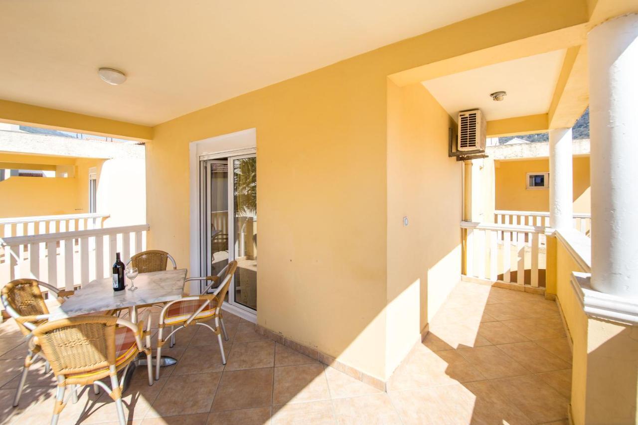 Apartments Angela Budva Luaran gambar